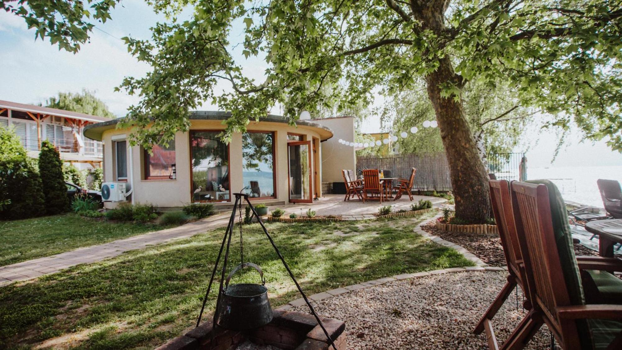 Topartihaz Balatonszarszo Exteriér fotografie